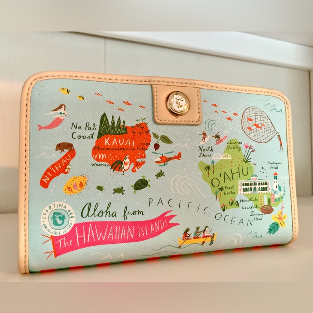Spartina Hawaiian Islands Snap Wallet